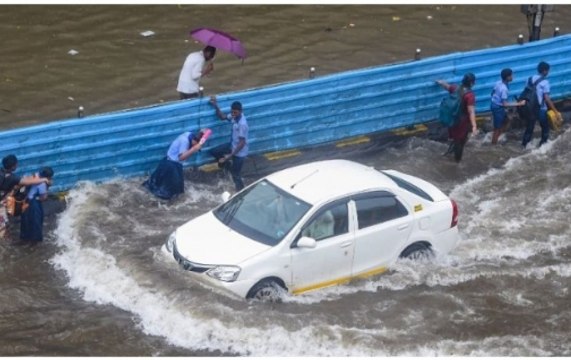 Monsoon: Death toll rises to 35 across Maharashtra, IMD issues warning