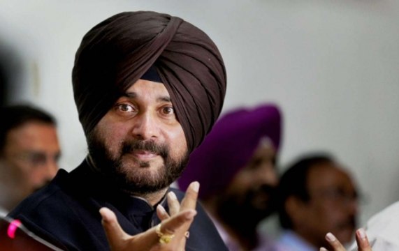 Navjot Singh Sidhu resigns as Punjab minister, writes to Rahul Gandhi