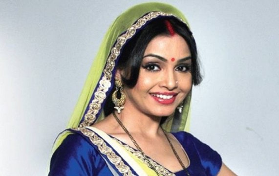 How 'Bhabi Ji Ghar Par Hai' Fame Shubhangi Celebrates Ganesh Chaturthi