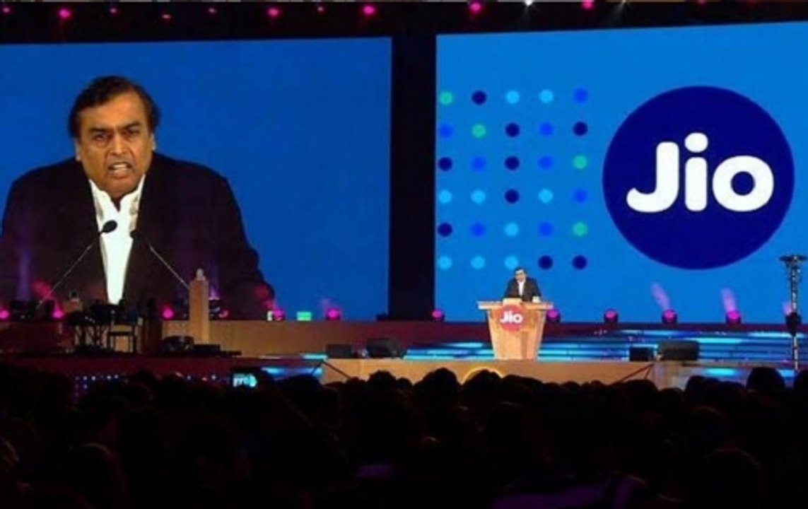 Reliance Industries CMD Mukesh Ambani unveils Jio GigaFiber