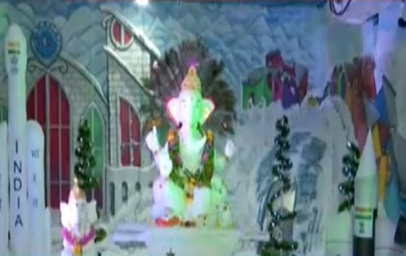 Ganesha's Ice Statue In Mumbai's Ghatkopar Attracts Devotees