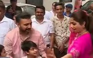 Shilpa Shetty, Raj Kundra Dance With Son Viaan During Ganpati Visarjan