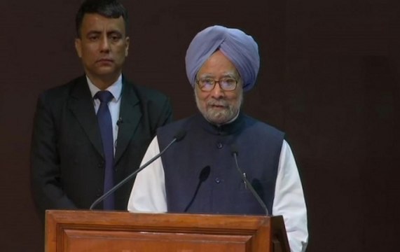 Fall In GDP Unacceptable, Says Former PM Manmohan Singh