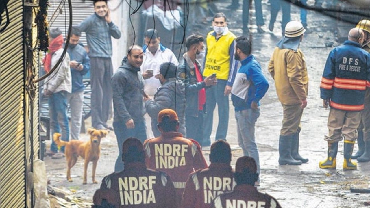 How Vulnerable Are Narrow Lanes Like Delhi's Filmistan To Accidents?