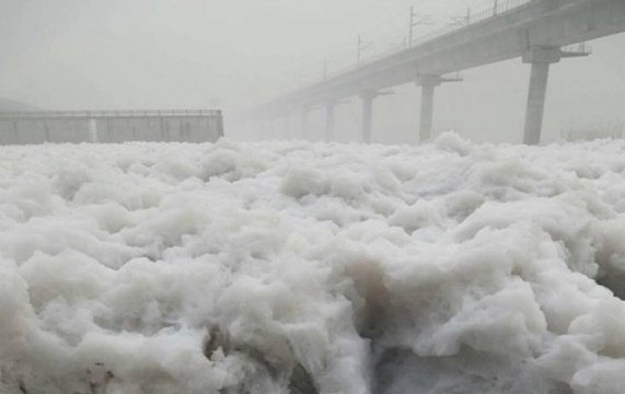 Delhi Air Pollution Creates Toxic Foam On Yamuna River