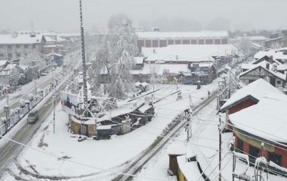 Jammu And Kashmir's Gulmarg Receives Season's First Snowfall
