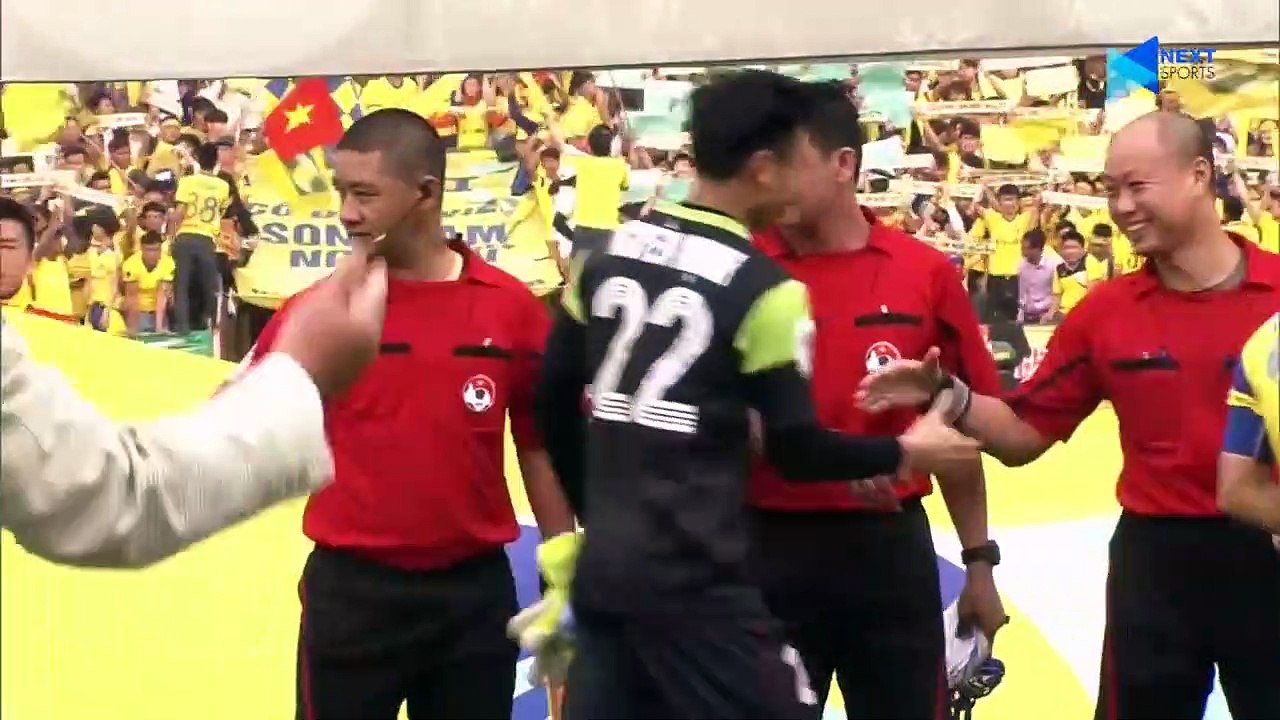 SLNA - HAGL | Nỗi buồn Công Phượng trong lần đầu gặp đội bóng quê hương | NEXT SPORTS