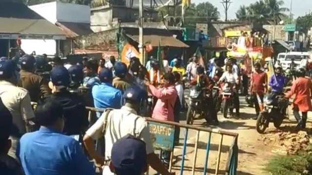 West Bengal: Police Lathicharge, Detain CAA Supporters During Rally
