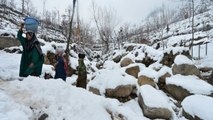 Heavy Snowfall In Many Parts of Uttarakhand, Himachal And Kashmir