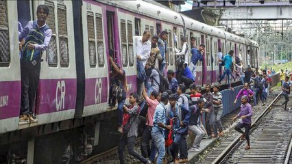 Stone Pelting Incidents On Mumbai Local See Rise: Here’re Details