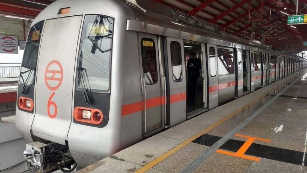 Four Metro Stations Shut Due To Clashes Over CAA In North-East Delhi