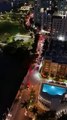 Coronavirus - A Miami, pompiers et policiers actionnent leurs sirènes en pleine nuit pour rendre hommage au personnel soignant : Regardez
