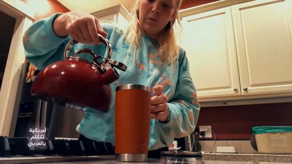 مراسلة إذاعية.. أميركية تتقن اللغة العربية