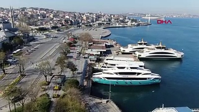 Taksim, Beşiktaş, Eminönü, Sultanahmet ve Bakırköy Meydanları boş kaldı