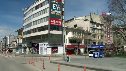 Erzurum'da sokaklar boş kaldı