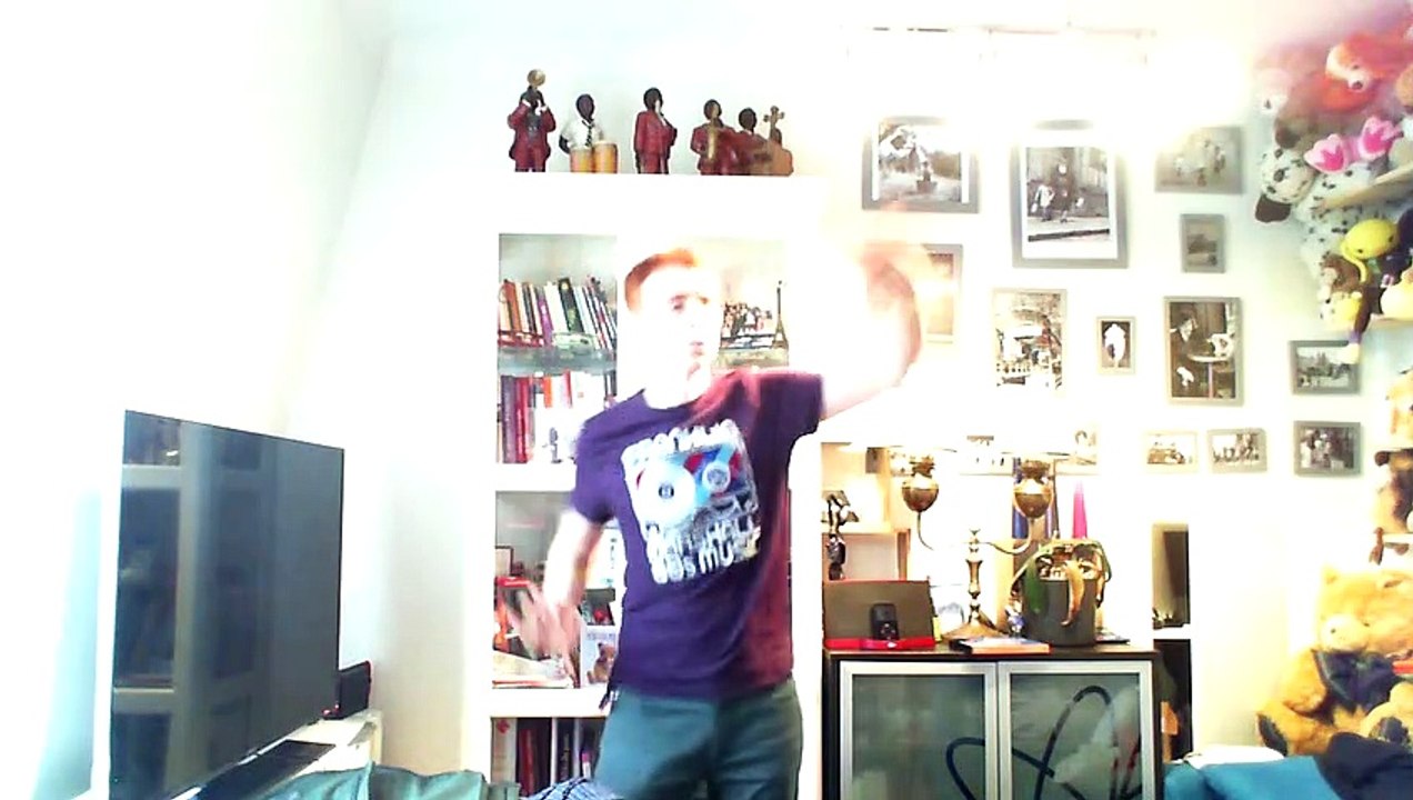 Wiwi kameloualise "intro" d'Alan Braxe & Fred Falke