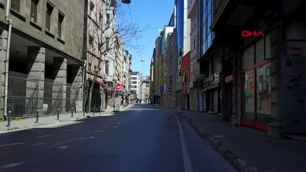 İSTANBUL-EMİNÖNÜ VE KARAKÖY'DEKİ SAKİNLİK HAVADAN GÖRÜNTÜLENDİ