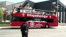Diyarbakır’da açık hava konseri vatandaşlara moral oldu
