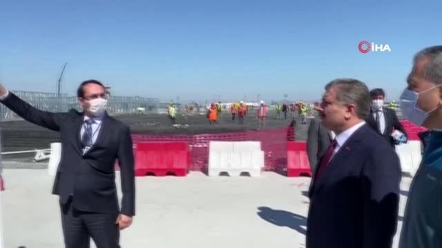 Bakan Koca, Atatürk Havalimanı pandemi hastanesinde incelemelerde bulundu