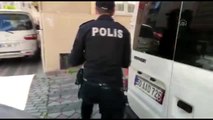 İstanbul polisi kent genelindeki denetimlerini sürdürüyor