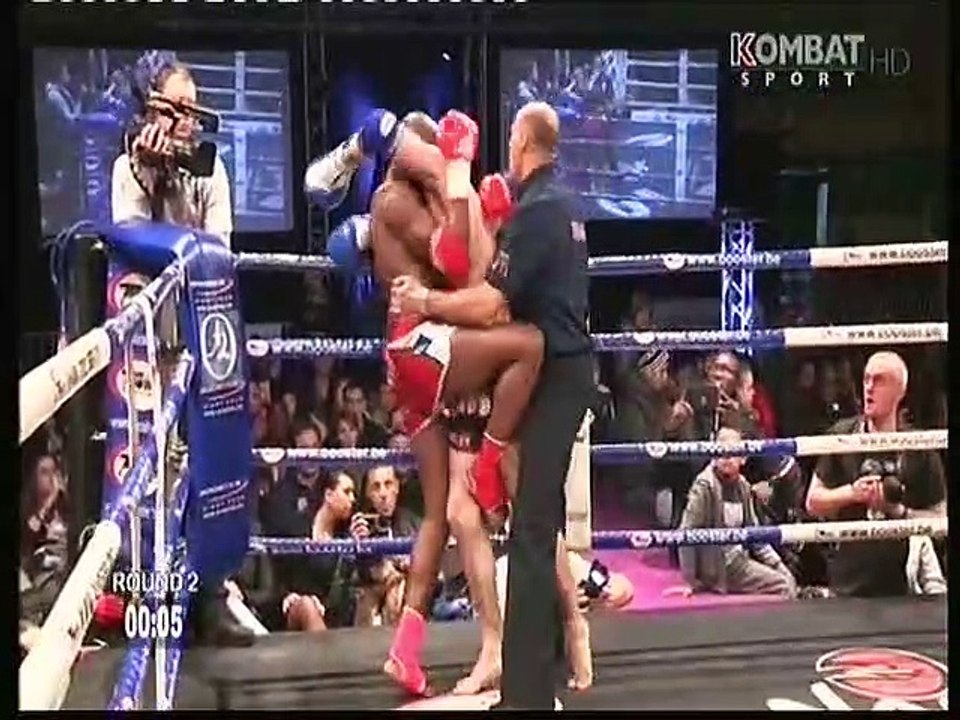 Djimé COULIBALY vs  Ben HODGE CHOKMUAY 6 1.2. 2014