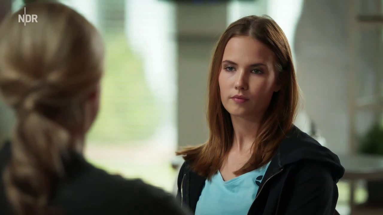 Umlaufbahnen (133) - In aller Freundschaft - Die jungen Ärzte