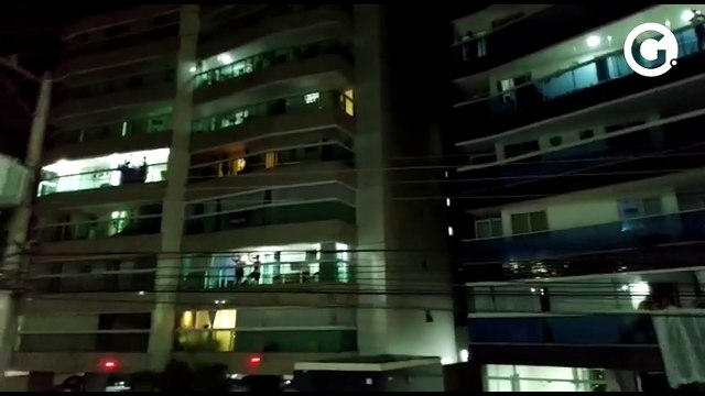 Fiéis acompanham romaria em prédios