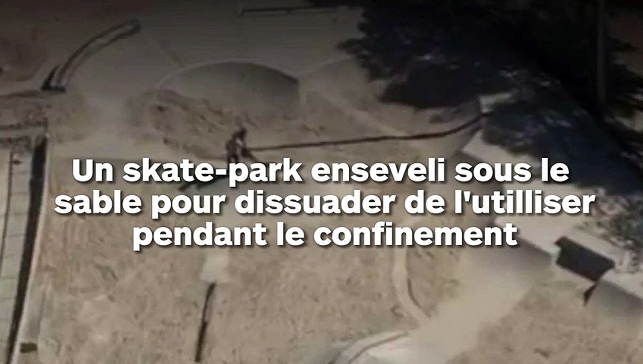 Un skate-park enseveli sous le sable pendant le confinement