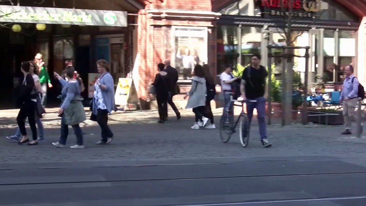 Nagelpilz effektiv behandeln