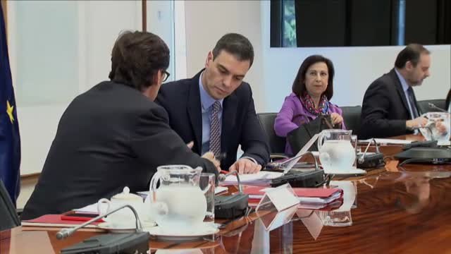 Sánchez comunica a los presidentes autonómicos que el estado de alarma se alargará hasta el 9 de mayo