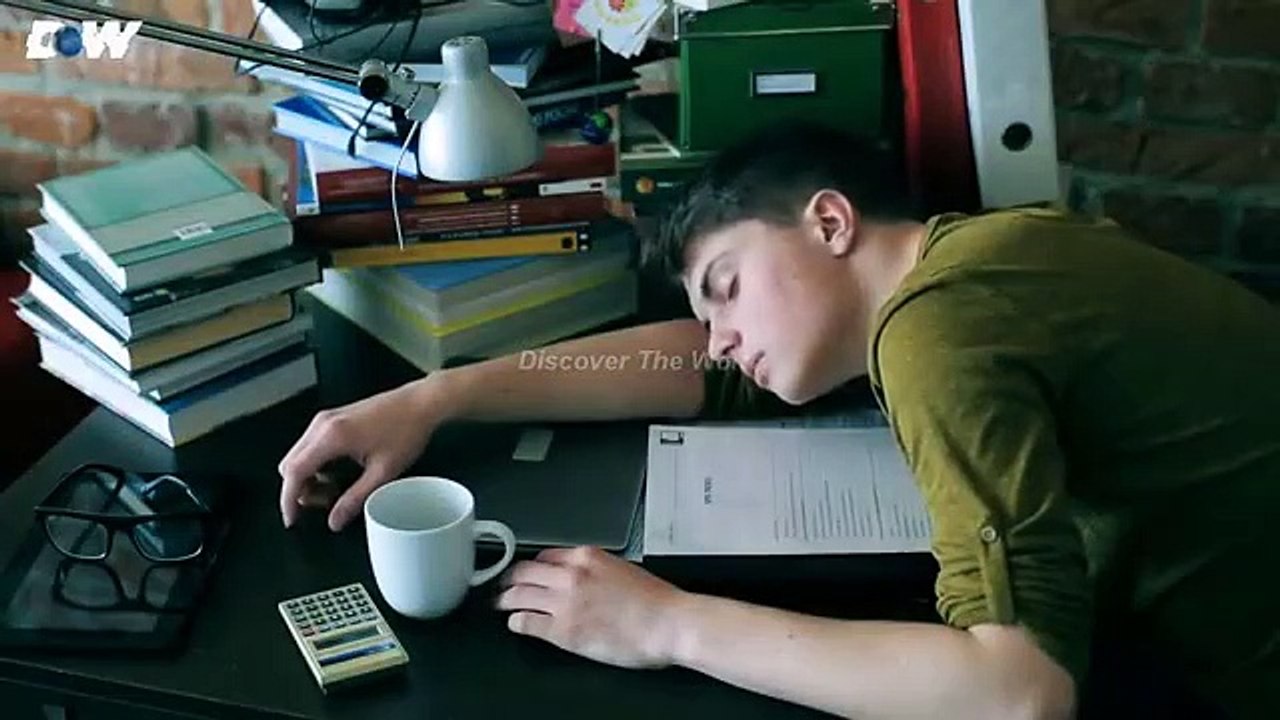 What is Sleep Paralysis in islam And How it Happens in Urdu Hindi