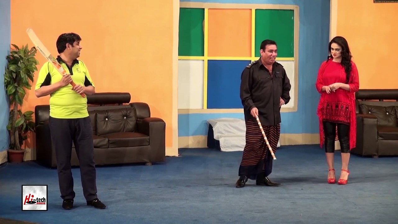 MARASION KI SELECTION - SOBIA KHAN & NASIR CHINYOTI - PAKISTANI STAGE DRAMA FULL COMEDY CLIP