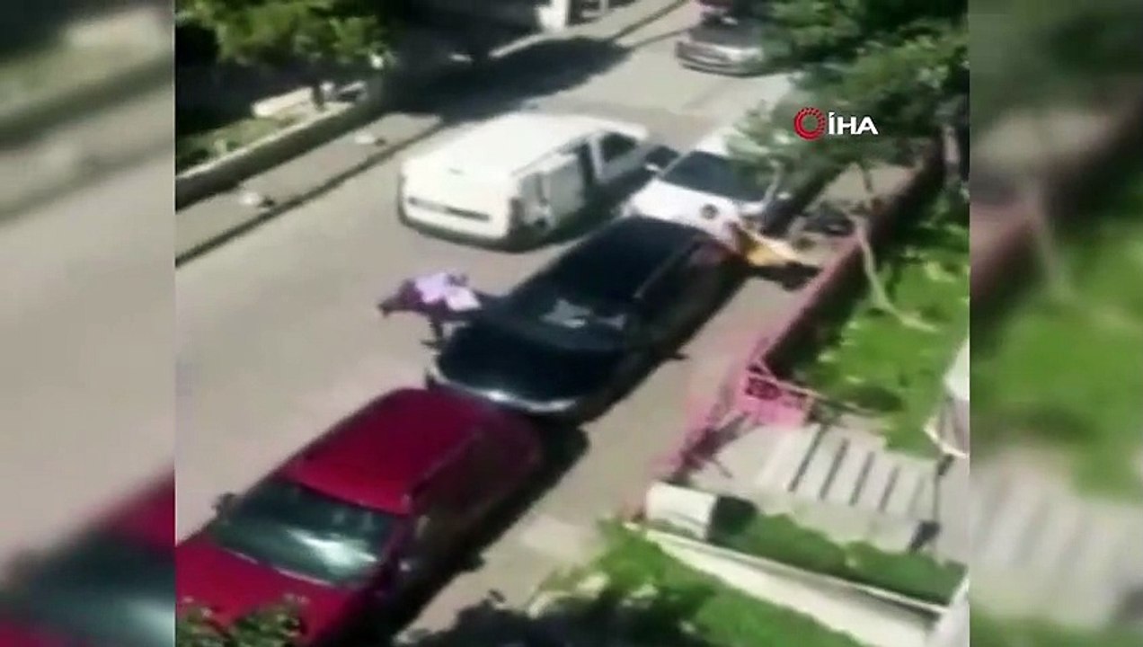 - Avcılar’da fırıncıların tekme tokat kavgasına 4 gözaltı