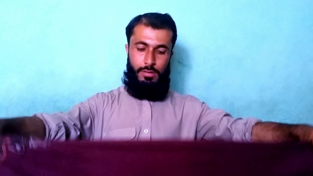 How To Tie A Shemagh - How To Tie Yemeni Head Scarf - How to wear the Yemeni Shemagh