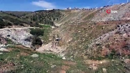 Uşak'ta uçuruma yuvarlanan otomobildeki çift ölümden döndü