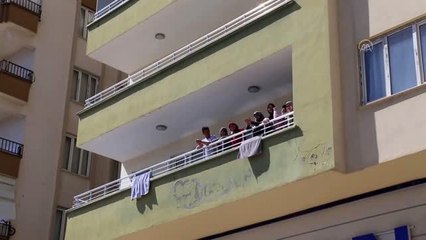 Nizip'te belediye ekipleri dezenfekte çalışması yaptı