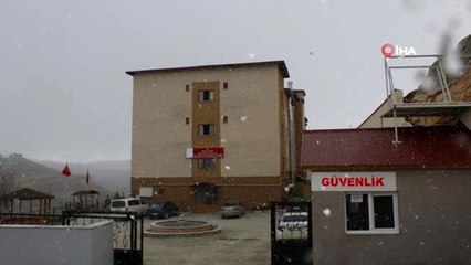 Huzur evinde yapılan sağlık taramasında 35 kişinin Covid-19 test sonucu pozitif çıktı