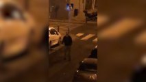 Amenaza a sus vecinos con una catana por el ruido