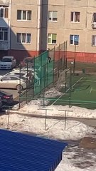 Youths Caught Playing During Quarantine Flee From Police