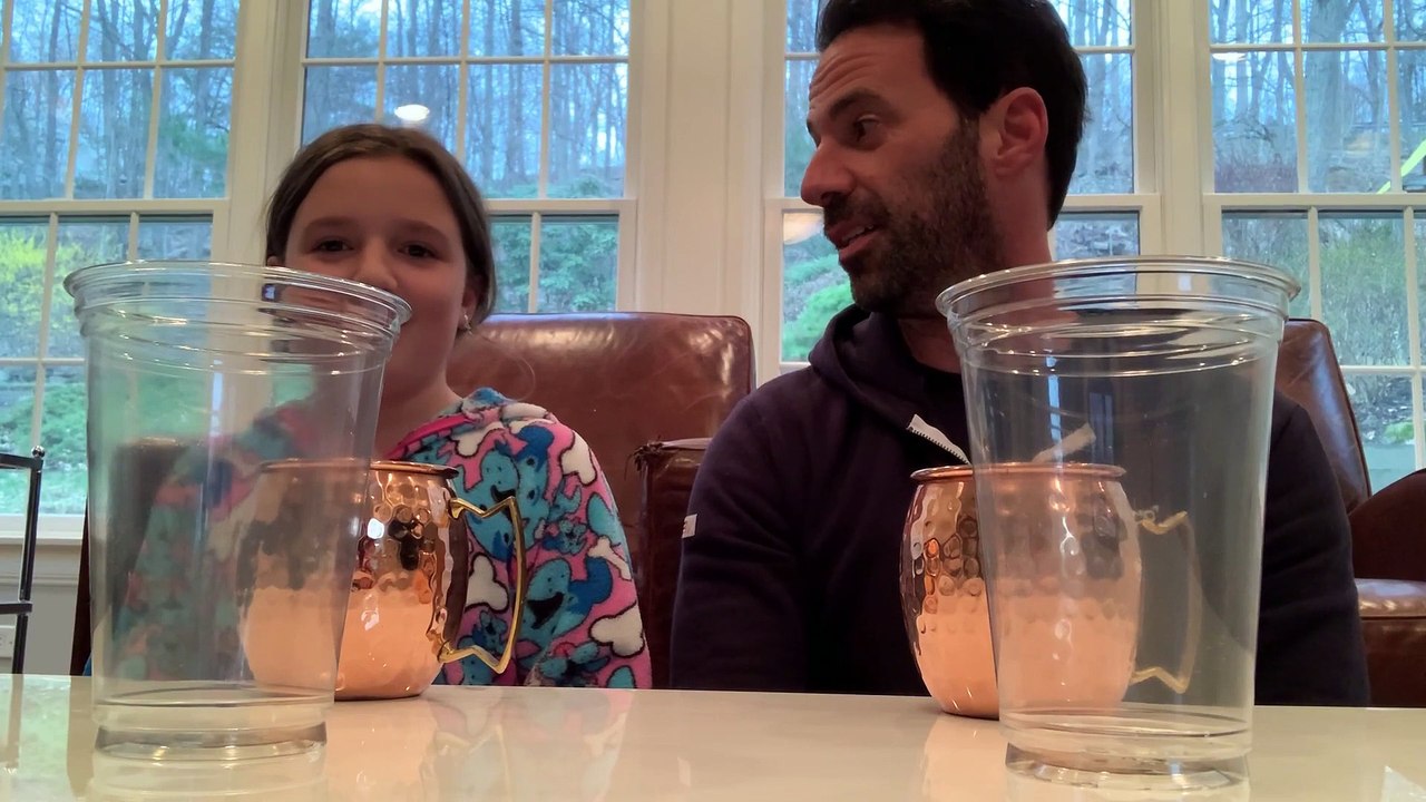 Cette petite fille surprise par son père dans ce challenge