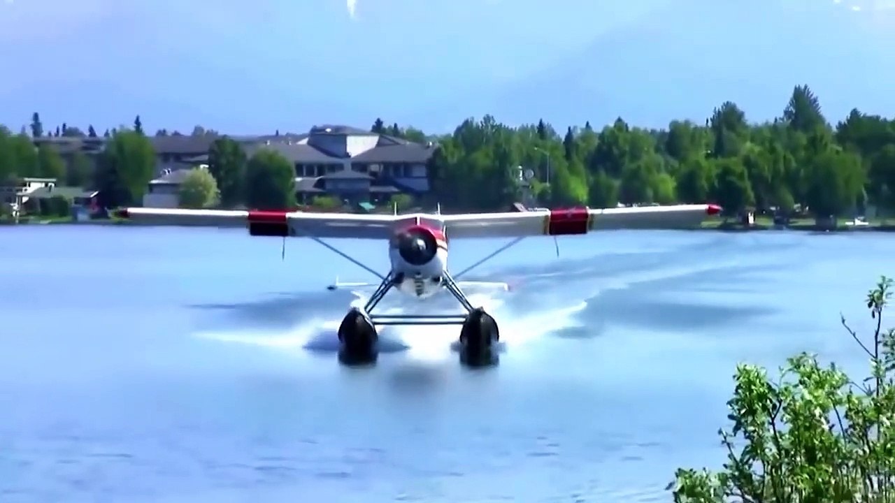 PLANE CRASH COMPILATION  2018