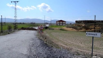 Jandarma ekipleri, karatinaya alınan Akmescit'i drone ile görüntüledi
