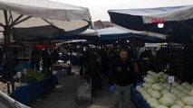 Yasak sonrası Bursa'daki pazarlarda yoğunluk