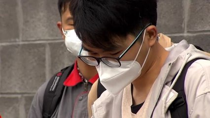 Llegan a Vizcaya las máquinas que fabricarán 300.000 mascarillas al día