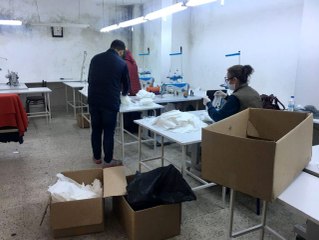 Ataşehir'de kaçak maske üretimi yapılan atölyelere baskın