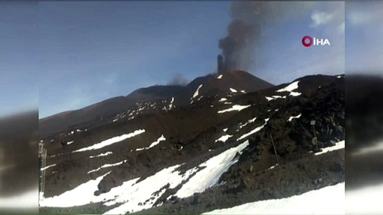 İtalya'daki Etna Yanardağı yeniden harekete geçti
