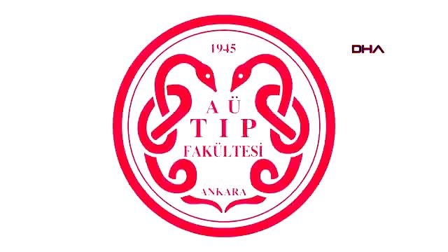 Tıp fakültesi öğrencilerinden sağlık çalışanlarına müzikli destek