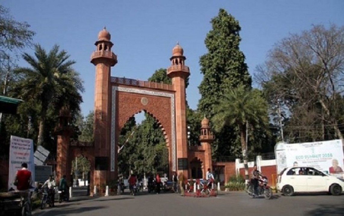 Bada Sawaal: Why is PDP shielding the accused students of AMU?