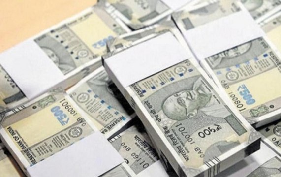 Speed News: Miscreants looted Rs 1.5 lakh from car in Jharkhand’s Ranchi