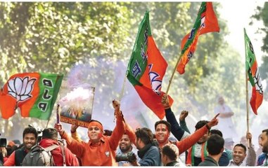 Watch unprecedented enthusiasm of BJP workers in Varanasi